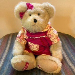 Boyds Bears “Mattie” bear